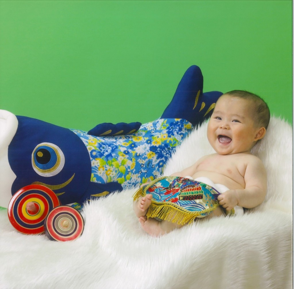 初節句　端午の節句　赤ちゃん　5ヶ月　乳児　写真館　ピノキオ　アリス